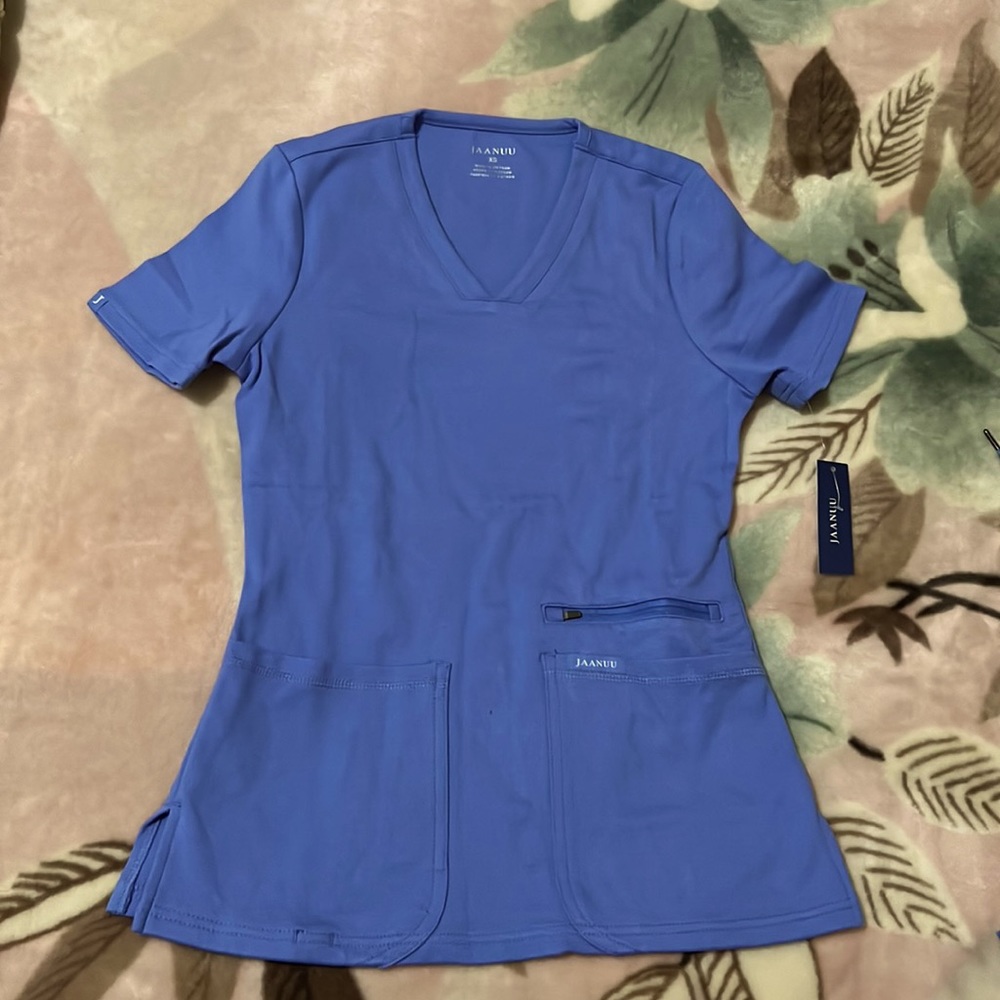 Jaanuu Scrubs
